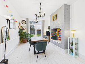 Dining Room- click for photo gallery